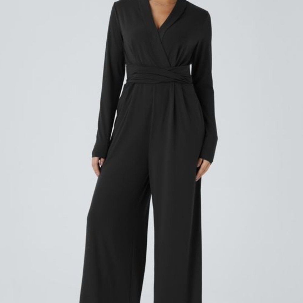 Halara, V Neck Snap Button Invisible Zipper Twisted Side Pocket Jumsuit, New